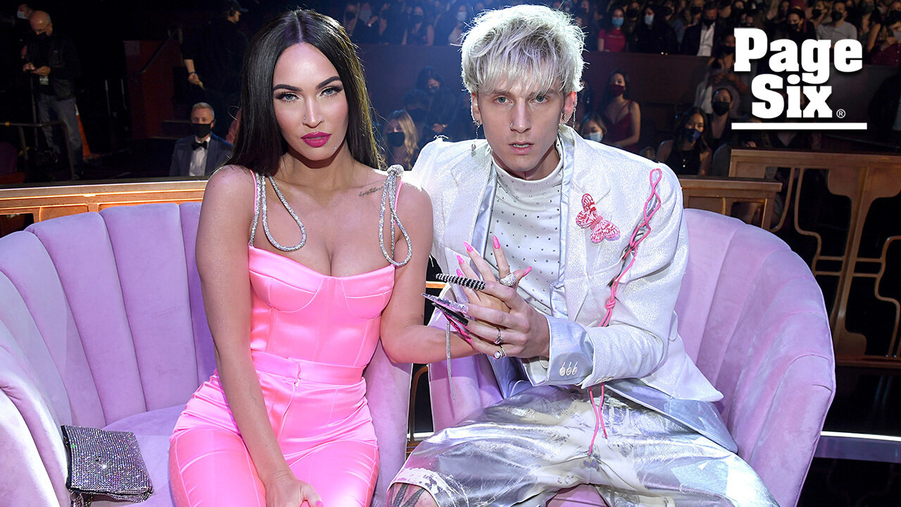 Machine Gun Kelly tried to commit suicide while on the phone with Megan Fox: I 'snapped'