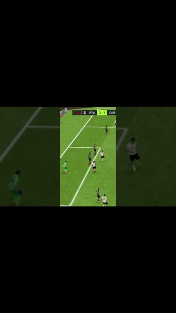 Golaço de falta 🤪