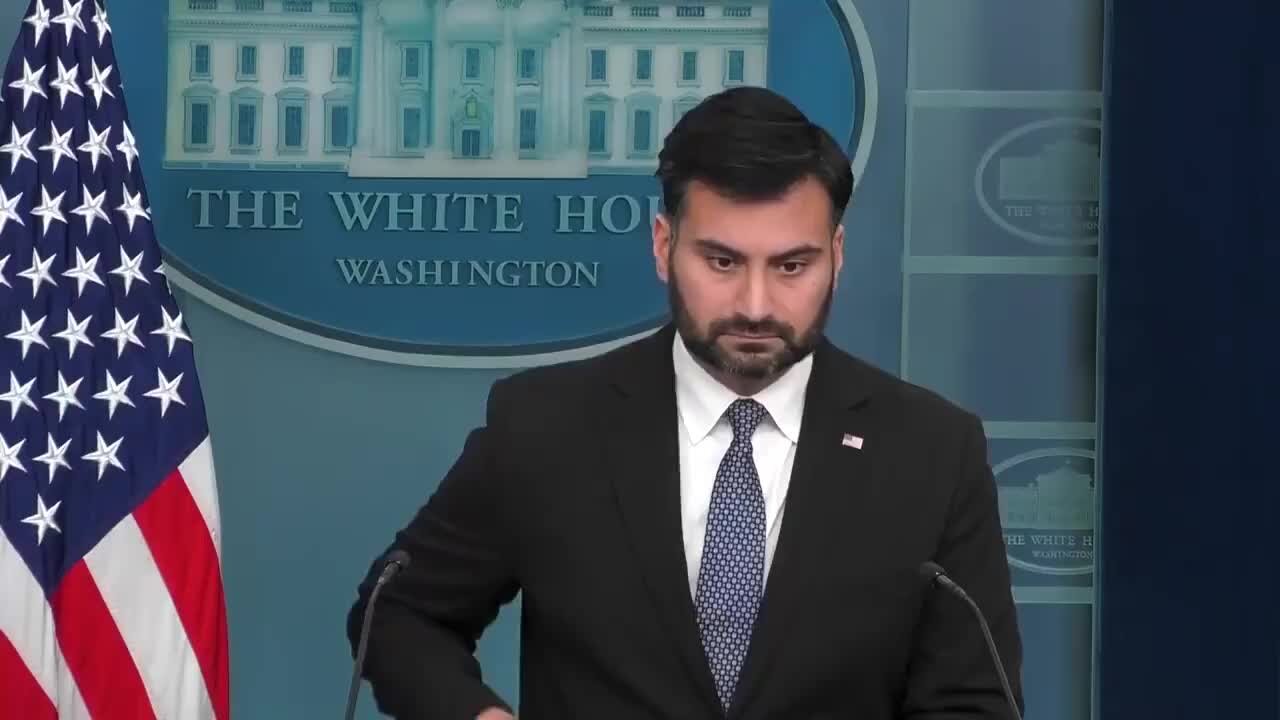 Biden Climate Adviser Struggles to Explain How Pausing LNG Exports Doesn’t Give a Big Win to Russia