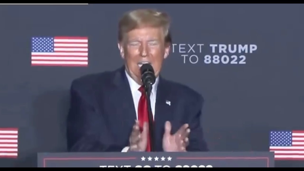 TRUMP PANICS, GETS LOST IN CONFUSED RANT AT HIS OWN RALLY