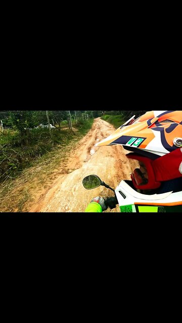 FLGC - Motorbike return trip dangerously down the mountain