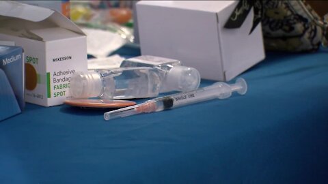 Health officials offer vaccines at the Puerto Rican festival