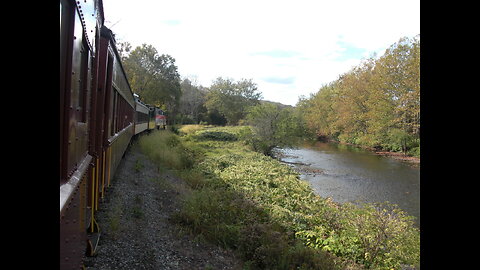 Stourbridge Line Pocono Mountains Fall Foliage Express train ride 2024