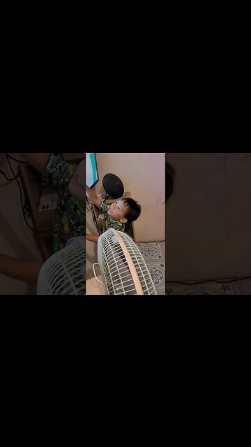 Kid Loves the Alphabet...