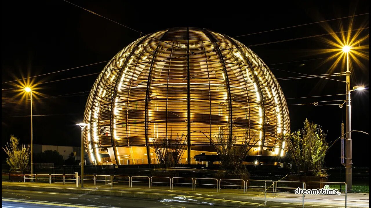 천사와 악마, 소설읽기, 댄 브라운, 로버트 랭던, 하바드대 교수, 일루미나티, 바티칸, 유럽입자연구소, 아인슈타인, 대통일장이론, 입자물리학, 뉴턴역학, 양자물리학, 쿼크