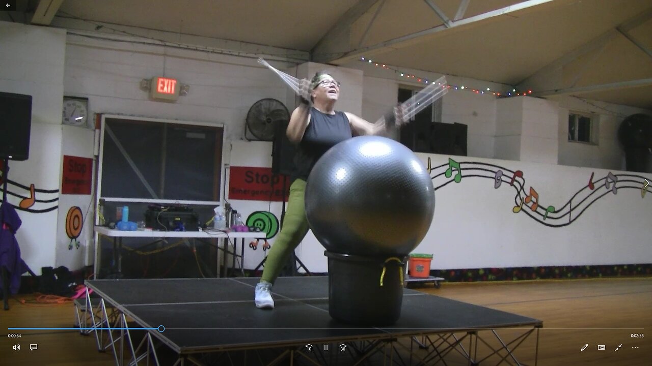 Despacito (Cardio Drumming with Michelle)