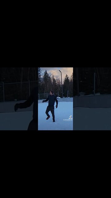 #Halfcourtshots #basketball #epicperformance #interesting #ytshortscanada #hooper #wintersport