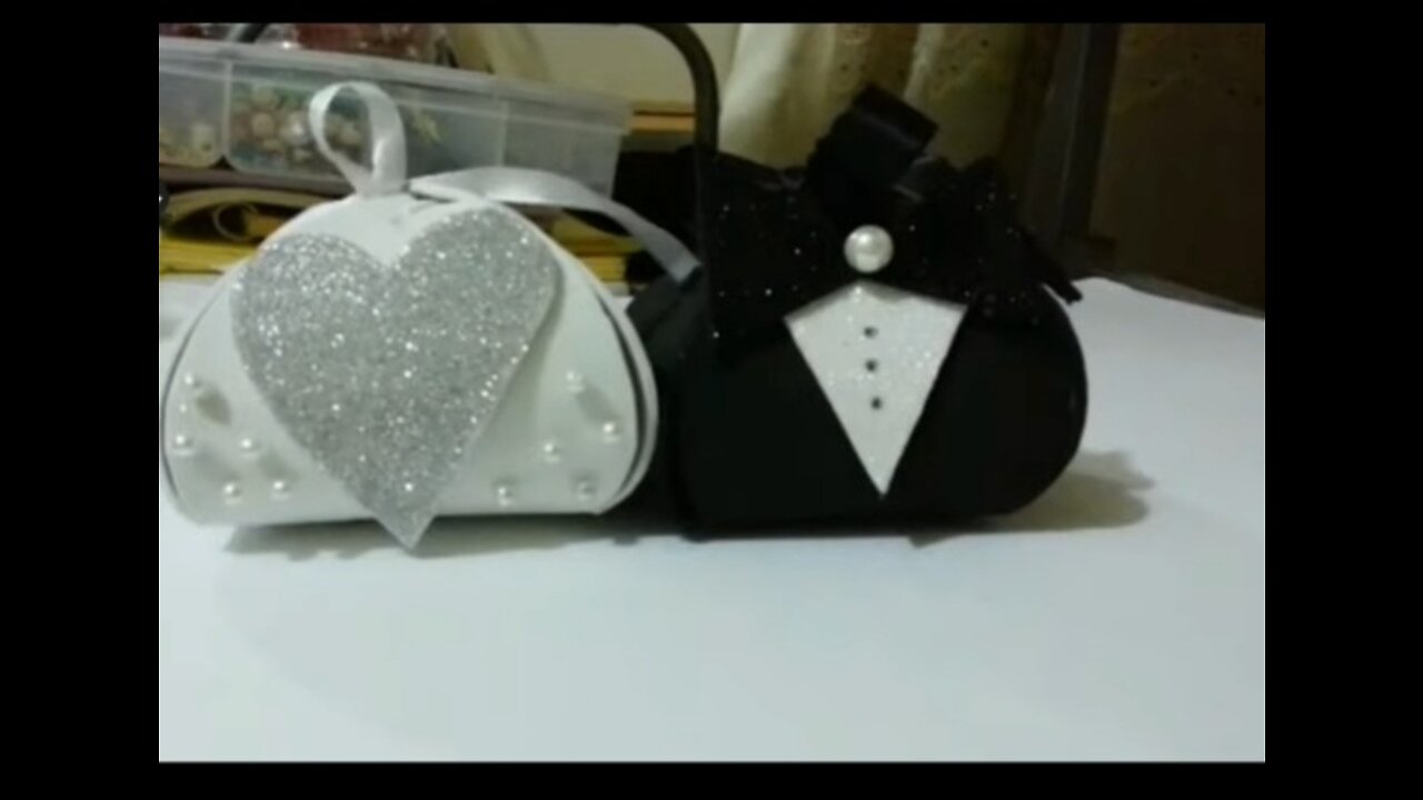 MAKING WEDDING GIFT BOX