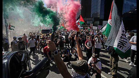 Pro-Hamas Activists Swarm Los Angeles On Black Friday Declaring 'No Business As Usual'