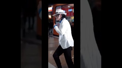 Michael Jackson real or fake