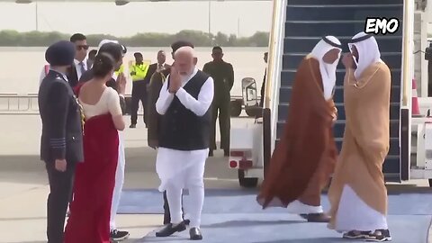 PM Modi arrives in Abu Dhabi, UAE #modi #uae #abudhabi