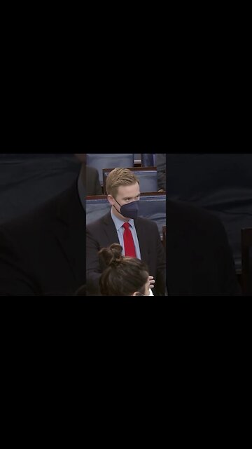 Joe Rogan PRAISES Peter Doocy