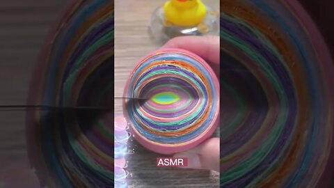 Satisfying unzip of a Plastic Ball