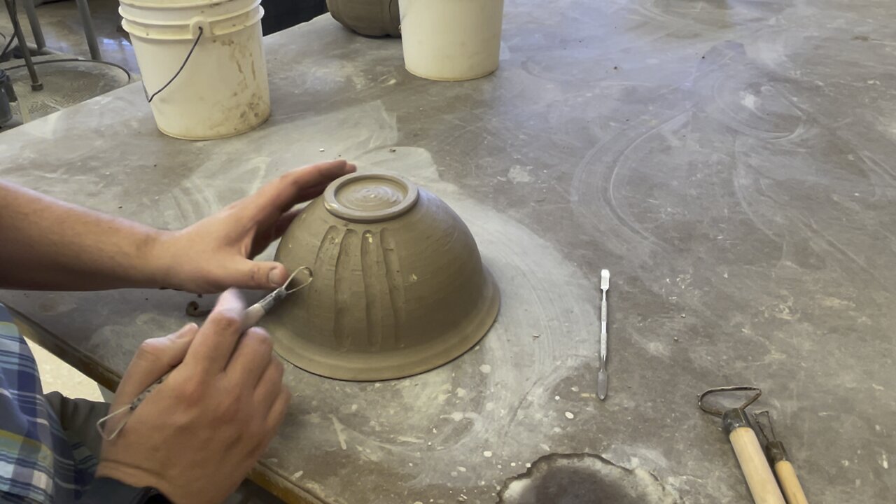 Fluting a bowl