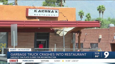 Garbage truck destroys entrance of local restaurant standing for 26 years