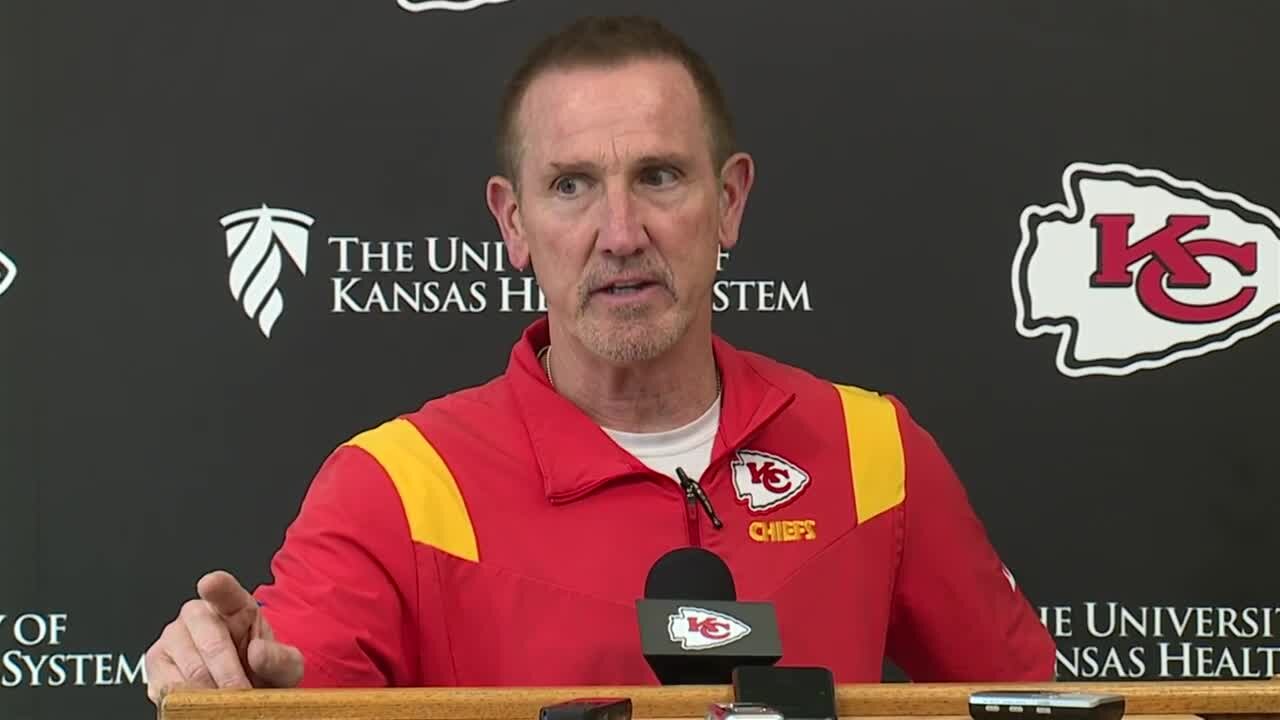 Defensive coordinator Steve Spagnuolo keeping track of pass breakups, defensive line play