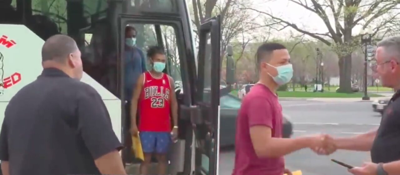 NEW VIDEO: Texas governor buses undocumented immigrants to DC over Biden policies