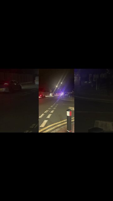 In the night buses and cars looks way more beautiful don’t you think