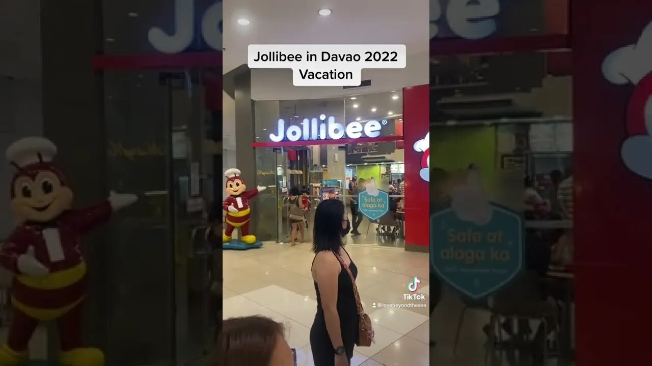 Jollibee in Davao 2022 Vacation