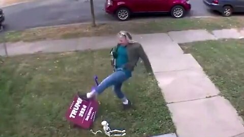 Kamala Supporter Turns Into A Feral Karen When She Spots A Trump Sign In Someone's Yard