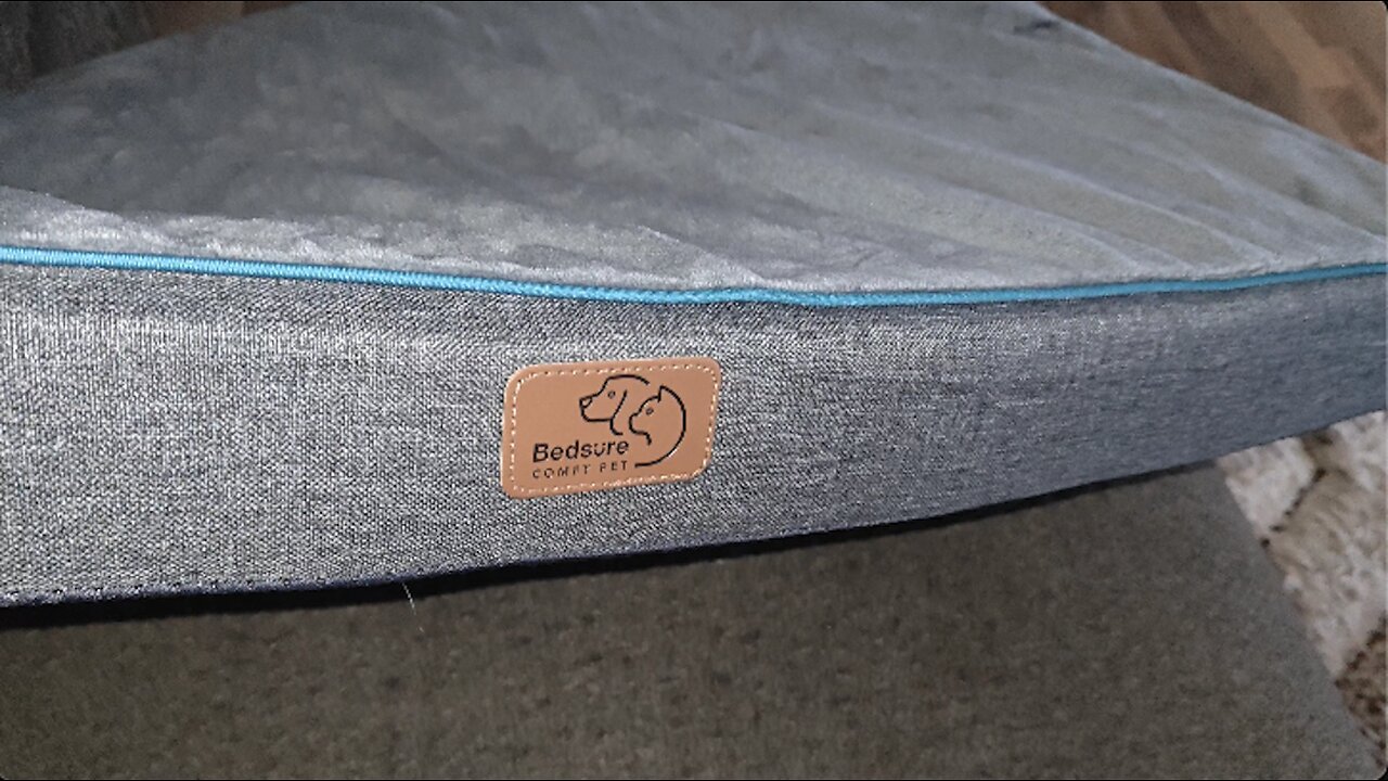 Bedsure Waterproof Large Dog Bed