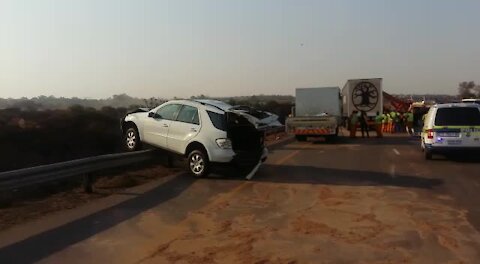 SOUTH AFRICA - Pretoria - Accident claims 7 lives (video) (UMZ)
