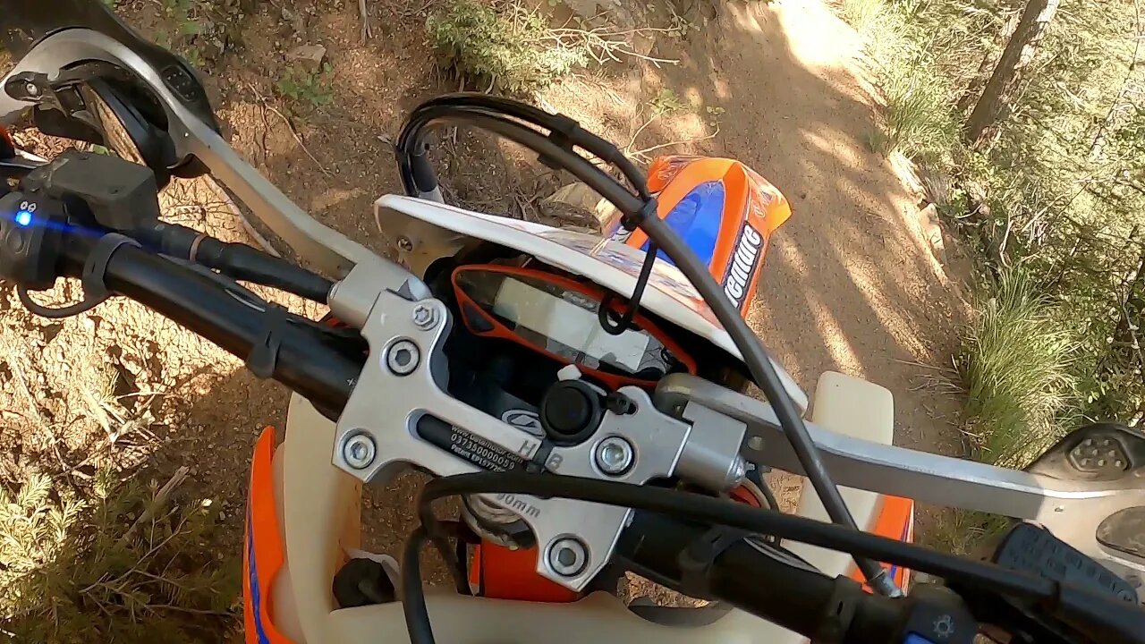 2021 Riding Around - vlog #2 - EUC, Hikers, and Clutch Control!