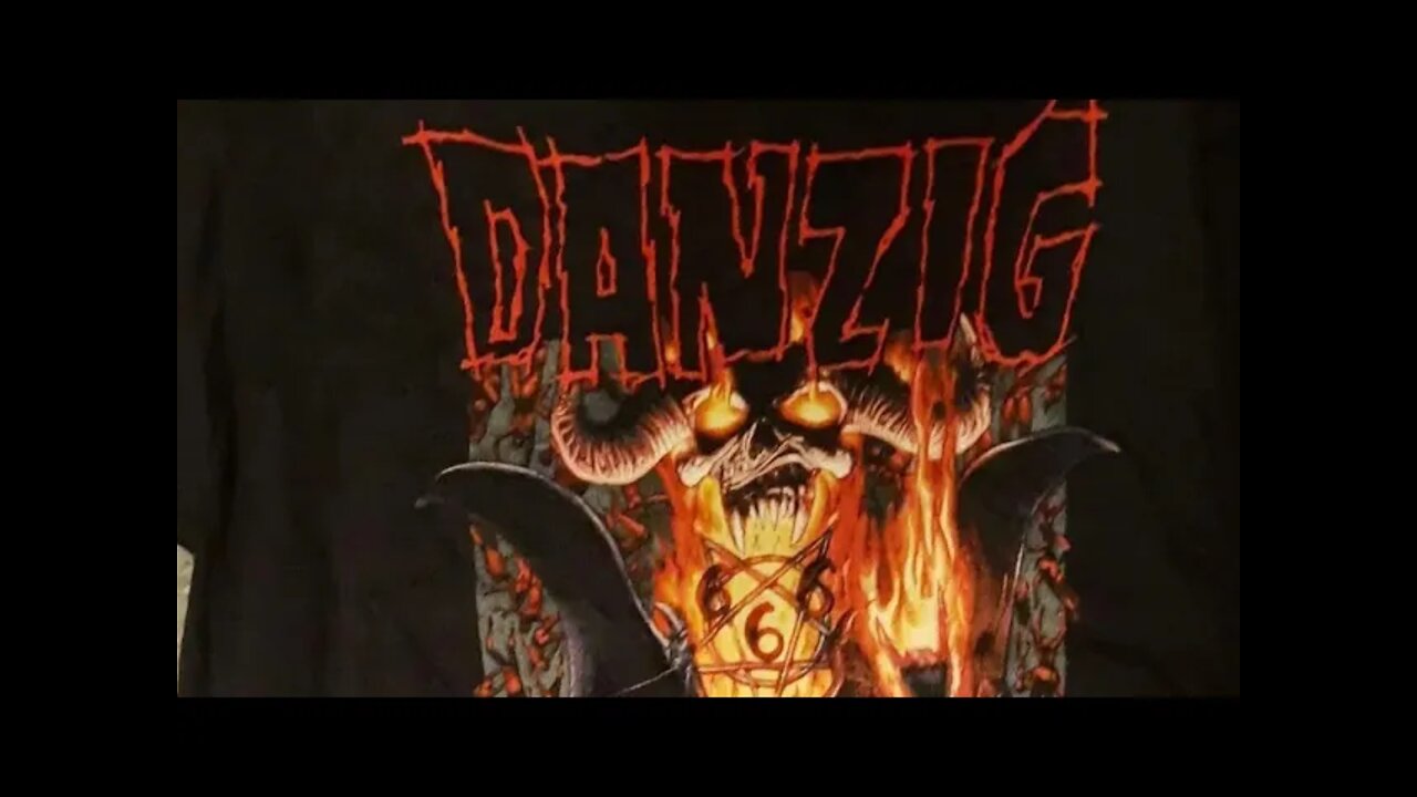 Looking at my Danzig 2022 tour merch with Laura, plus we recount the joke Glenn told in Cinncinati