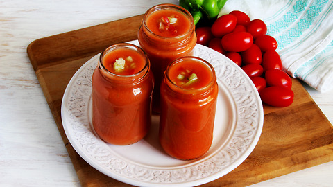 How to make Spanish Gazpacho