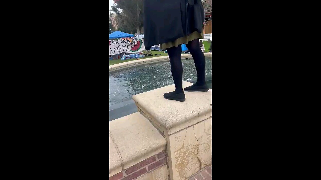Unhinged Antisemitic professor screams at student & loses argument then storms off.