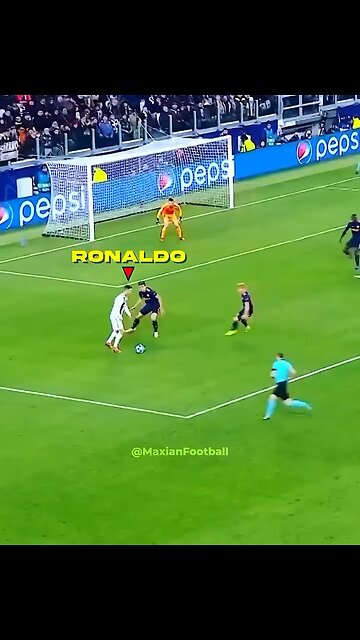What if Messi watch till the end (short video)