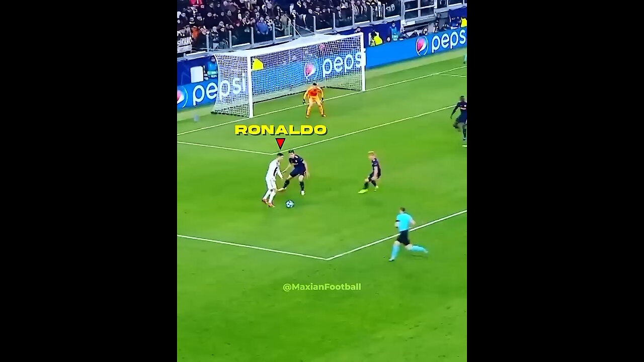 What if Messi watch till the end (short video)