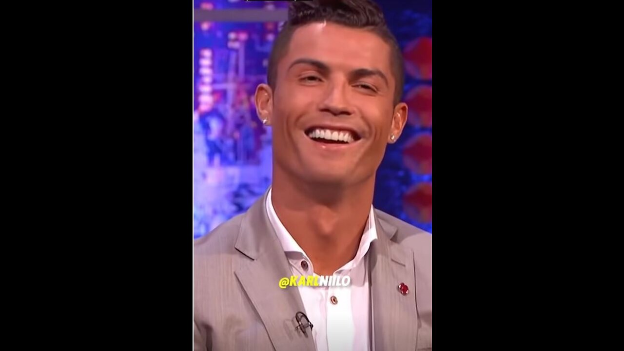 Ronaldo have How many cars?