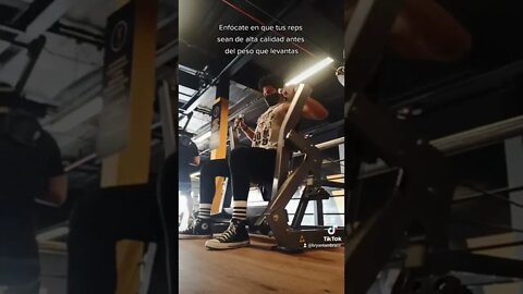 Enfócate en Esto en el Gym y No en Esto Otro ☝️