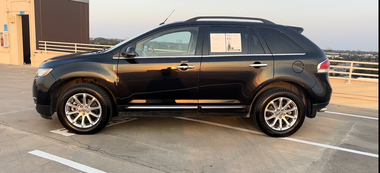 Tuxedo Black 2015 Lincoln MKX at Planet Lincoln Love Field