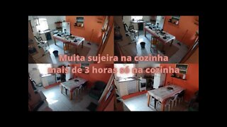 Faxina na cozinha muita sujeira. Rotina de dona de casa