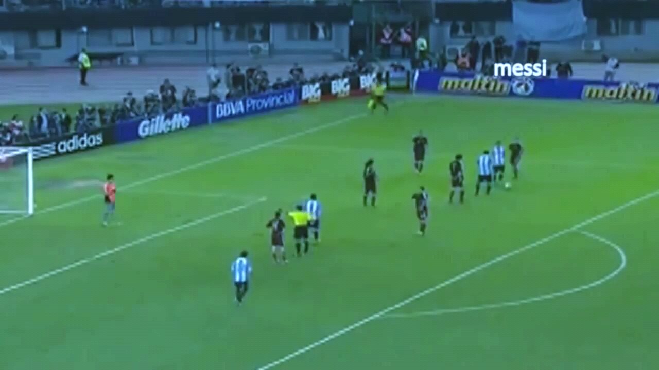 Lionel Messi vs Venezuela (old video)