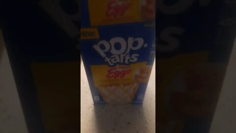 What does Eggo frosted maple poptarts taste like ?