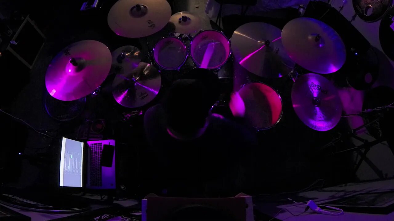 Shoot Shoot, Ufo LIVE in Chicago, @ Chicago Stadium Drum Cover Have not played this since Shipbox