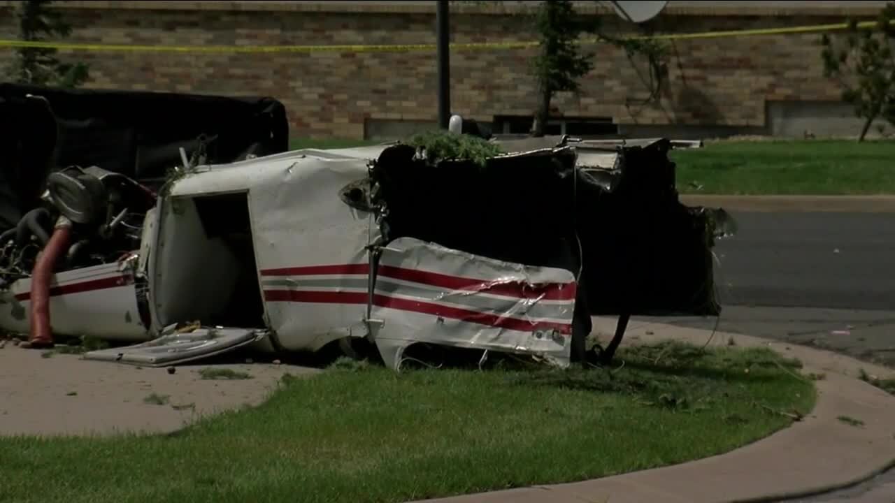 2 dead after single-engine plane crashes in Broomfield neighborhood