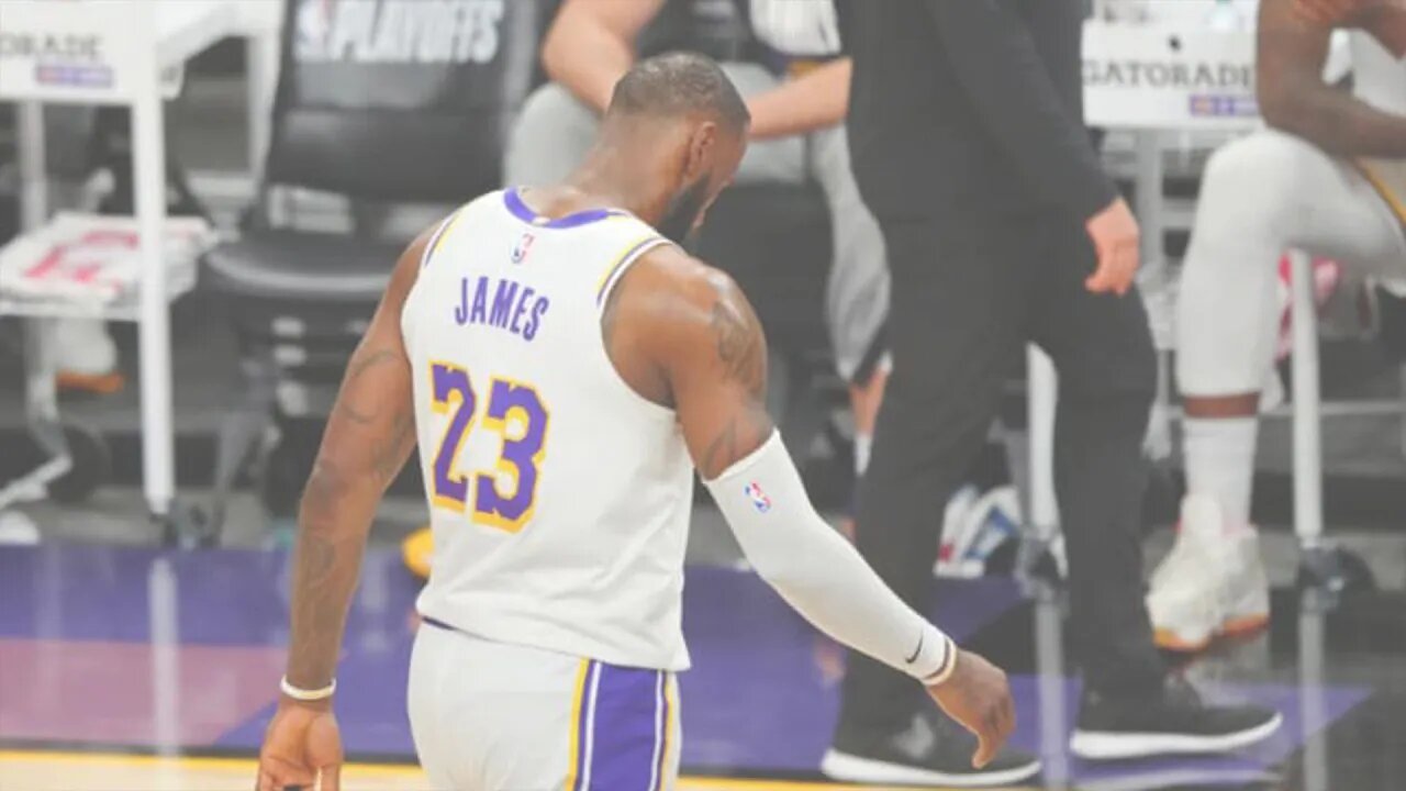 LeBron James & Lakers Heading Towards First Round Playoff Exit