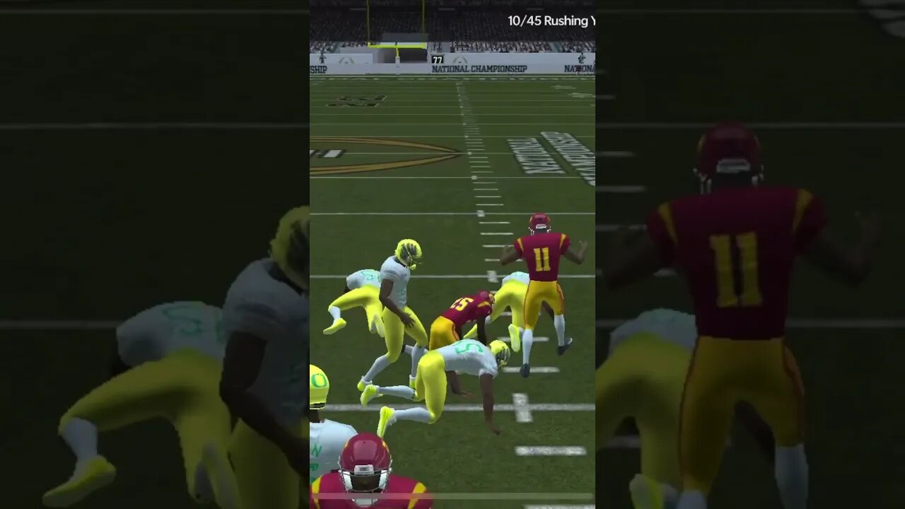 USC Trojans RB Ronald Jones II Gameplay - Madden NFL 22 Mobile Football