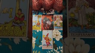 Taurus ❤️ Your Past, Present & Future Tarot Reading #shorts