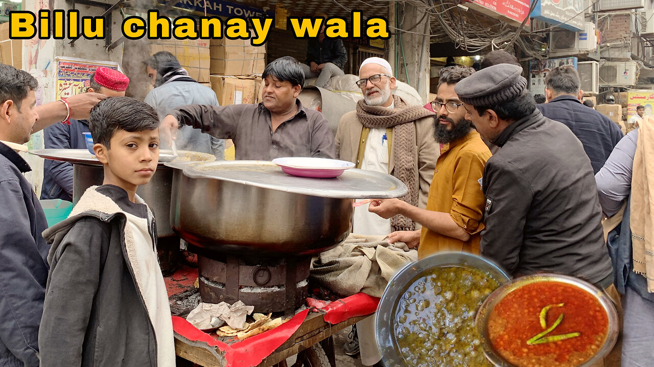 Unexpected Reactions About at BILLU Best CHEAPEST Chanay | CHANA CHOLE MURGH CURRY | STREET FOOD PK