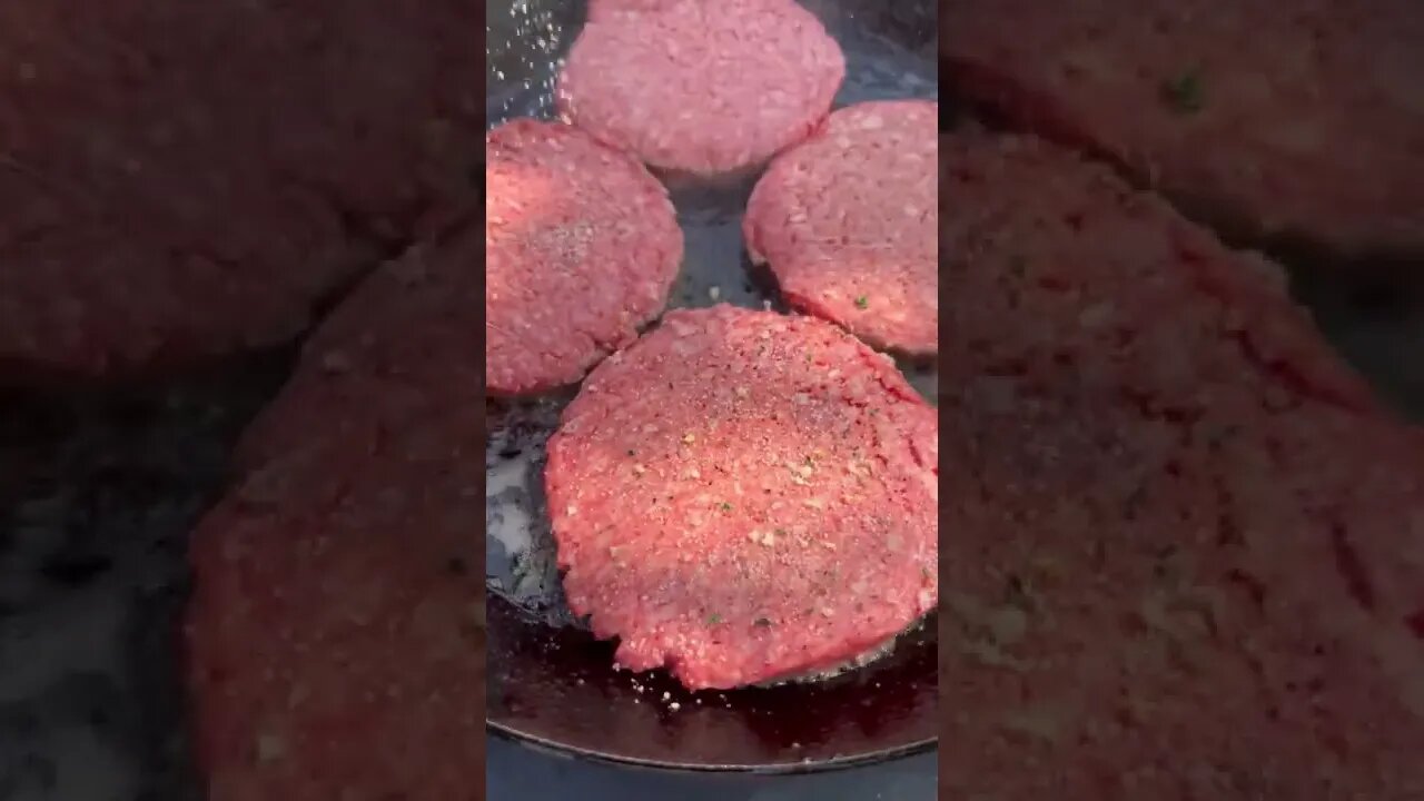 Guacamole bacon cheeseburger