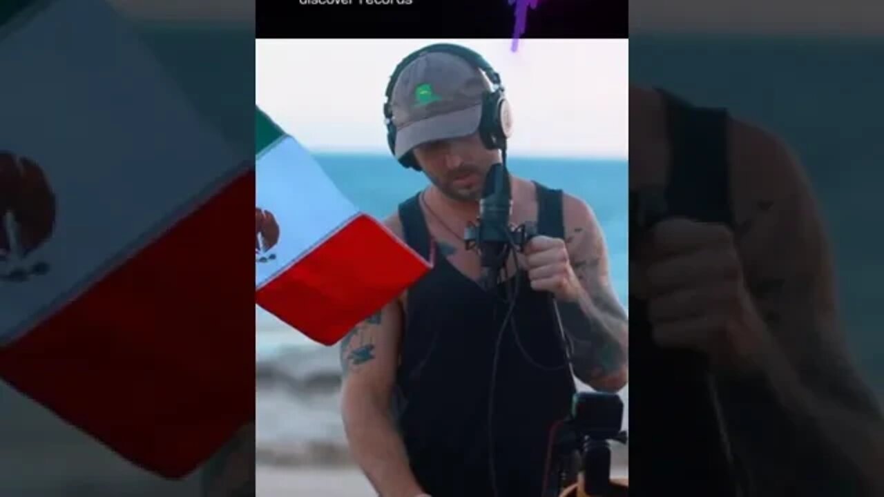 Hola De Mexico - Vince Schuld - Disconnected sung Live