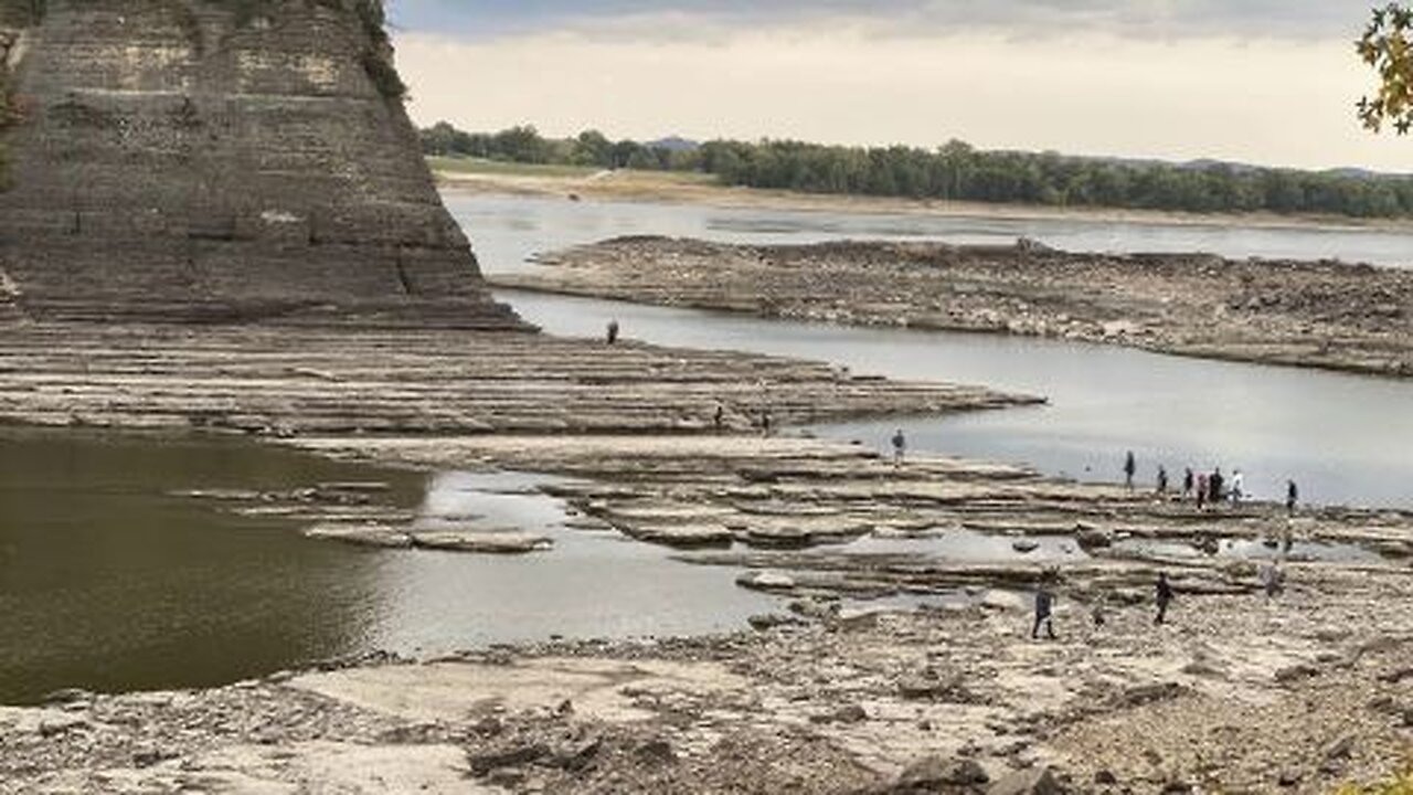 The Mississppi River is Drying Up!