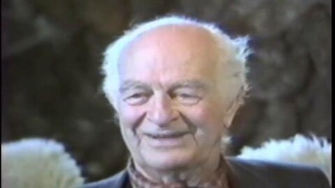 Interview with Linus Pauling, part 2 discussing Orthomolecular nutrition