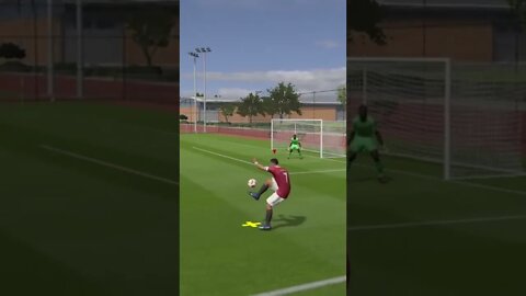 C.RRONALDO VS MENDY TRAINING SESSION