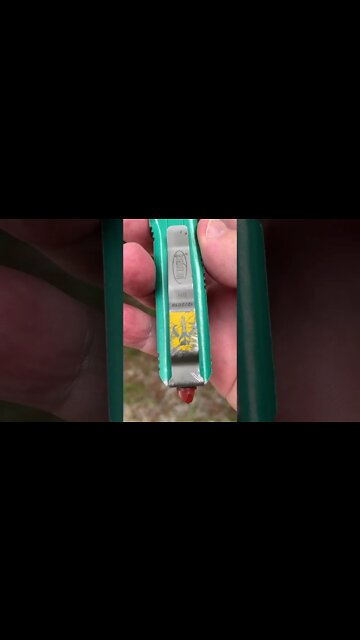 Microtech Ultratech 123-10 BH Bounty Hunter Apocalyptic green aluminum handle w/CTS-204P Tanto blade